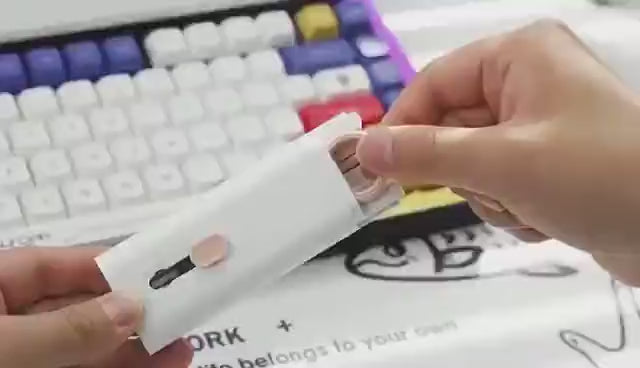 7 In 1 Gadgets Cleaning Kit